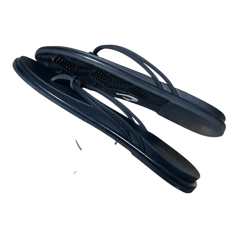 OLUKAI AKA SANDAL | BLACK | Women’s 11